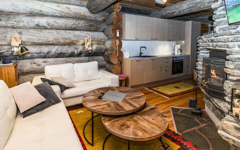 Villa Saaruakuja 3 As.1: Wood, Interior Design, Furniture, Ceiling, Flooring, Room, Home, Floor, Living Room, Apartment