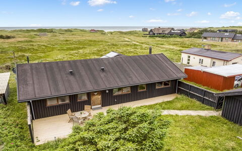 Gidske - 300M from the Sea: 