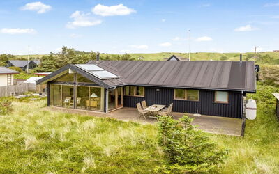 Gidske - 300M from the Sea