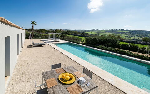 Villa Carmelita - Ragusa, Sicilia: Water, Sky, Cloud, Plant, Property, Azure, Building, Swimming Pool, Outdoor Furniture, Chair