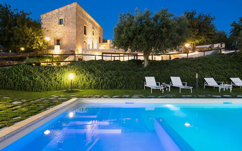 Casapietra - Scicli, Sicilia: Water, Plant, Building, Property, Sky, Light, Tree, Azure, Swimming Pool, Nature