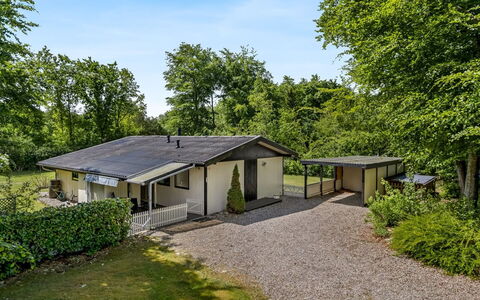 Mijat - 30Km from the Sea: Thatching, Cottage, House, Roof, Home, Farmhouse, Hut, Estate, Village