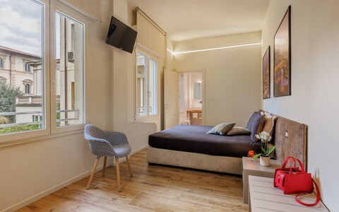 Lucy Florence Charming Modern Apartment Near Piazz: Furniture, Window, Building, Wood, Comfort, Flooring, Interior Design, Floor, Living Room, Laminate Flooring