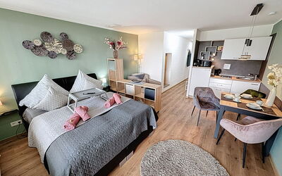 Accommodation:&nbsp;Nicole Inkl. Schwimmbad und Sauna 646.6