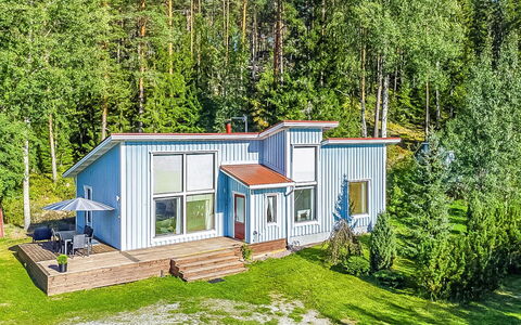 Tammikallio: Swimming Pool, Resort, Outdoor Furniture, Design, Shade, Landscaping, Hotel, Water Feature, Eco Hotel