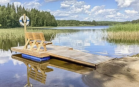 Käkikello: Water, Body Of Water, Water Resources, Wood, Waterway, Bank, Dock, Lake, Watercourse, Boat