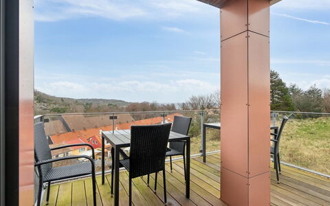 Sasser - 450M from the Sea: Roof, House, Land Lot, Home, Cottage, Estate, Garden Buildings, Shade, Log Cabin, Landscaping