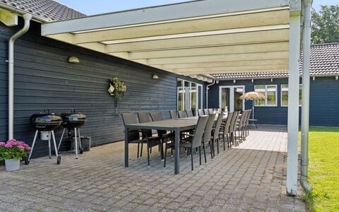 Jelke - 520M from the Sea: Roof, House, Home, Cottage, Door, Siding, Deck, Porch, Plank, Hardwood
