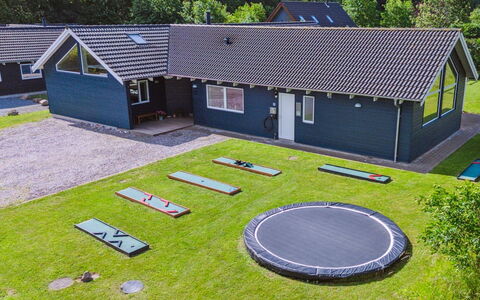 Jelke - 520M from the Sea: Roof, House, Home, Cottage, Door, Siding, Deck, Porch, Plank, Hardwood