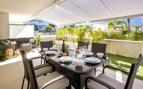 Dénia 192: Furniture, Table, Plant, Property, Chair, Houseplant, Interior Design, Tableware, Shade, Outdoor Furniture