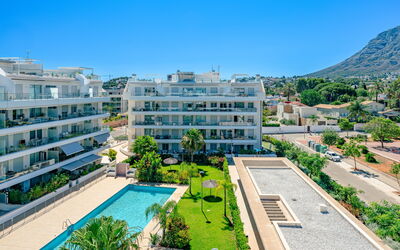 Dénia 192: Sky, Plant, Property, Building, Window, Tree, Water, Urban Design, Swimming Pool, Condominium