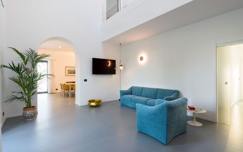 Villa Decoro - Mascali, Sicilia: Plant, Furniture, Couch, Houseplant, Comfort, Interior Design, Floor, Flooring, Living Room, Flowerpot