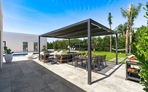 Villa Duetto - Siracusa, Sicilia: Plant, Sky, Property, Building, Flowerpot, Shade, Cloud, Tree, Outdoor Furniture, Leisure