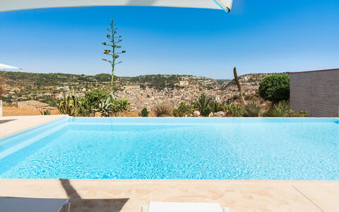 Casa Masseria - Scicli, Sicilia: Water, Sky, Plant, Property, Daytime, Swimming Pool, Light, Rectangle, Blue, Azure