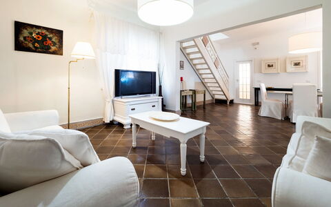 Villa Diamante - Siracusa, Sicilia: Furniture, Table, Property, Couch, Television, Comfort, Building, Interior Design, Living Room, Flooring