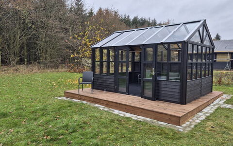 Alois - 31Km from the Sea: Garden, Metal, Garden Buildings, Outdoor Structure, Shed, Yard, Shade, Daylighting, Design