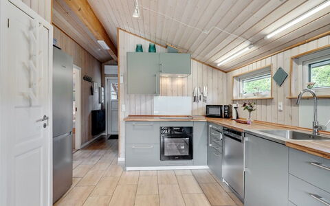 Alois - 31Km from the Sea: Wood, Major Appliance, Kitchen, Flooring, Ceiling, Countertop, Kitchen Appliance, Interior Design, Floor, Home