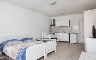 Accommodation:&nbsp;Vero 115.5