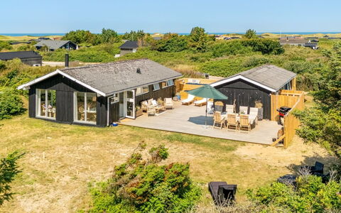 Zina - 600M from the Sea: Home, Cottage, Estate, Eco Hotel