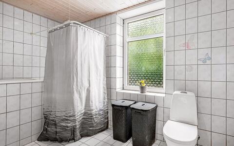 Amma - 21Km from the Sea: Flooring, Floor, Composite Material, Plumbing Fixture, Bathroom, Plumbing, Tile, Toilet, Sink, Curtain