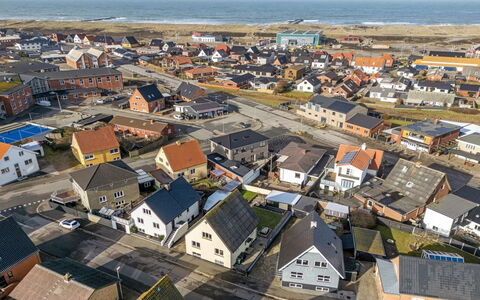 Ullakarin - 200M from the Sea: Residential Area, Urban Area, Bird'S-Eye View, Neighbourhood, Aerial Photography, Landscape, Roof, Urban Design, Suburb, Street