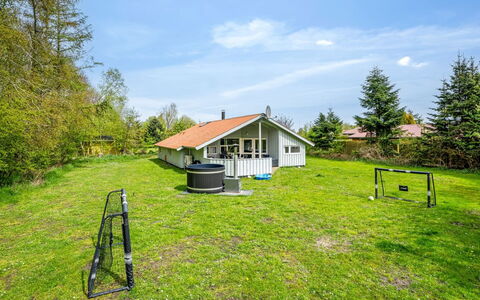 Bjart - 1.5Km from the Sea: Interior Design, Ceiling, Apartment, Flooring, Furniture, Floor, Room, Lighting, Home, Couch