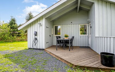 Bjart - 1.5Km from the Sea