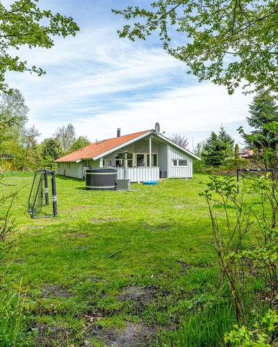 Bjart - 1.5Km from the Sea