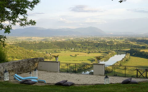 Luxury Villa Con Spa e Panorama a 40 Min Da Roma: Sky, Cloud, Plant, Ecoregion, Mountain, Natural Landscape, Land Lot, Tree, Grass, Rural Area