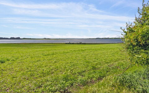 Månviva - 150M to the Fjord: Blue, Shrub, Cottage, Groundcover, Garden, Estate, Shade, Landscaping, Farmhouse, Eco Hotel