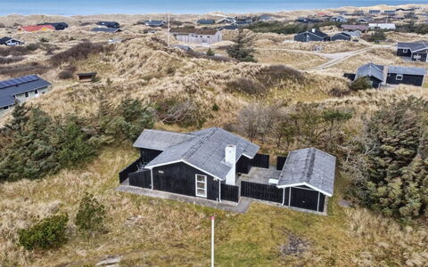Florencia - 450M from the Sea: Roof, House, Home, Cottage, Door, Siding, Deck, Porch, Plank, Hardwood