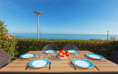 Accommodation:&nbsp;Cala Gonzalez 617.1