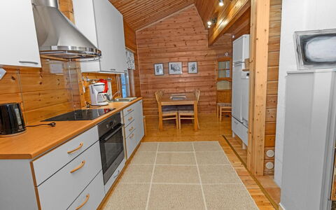 Pohjaslahdentie 17 a: Wood, Snow, Cottage, Winter, Roof, Home, Freezing, Log Cabin, Siding, Slope