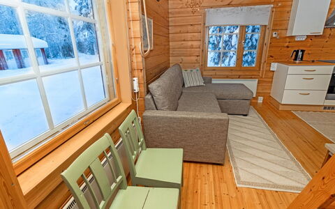 Pohjaslahdentie 17 a: Wood, Snow, Cottage, Winter, Roof, Home, Freezing, Log Cabin, Siding, Slope