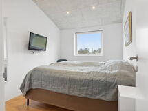 Fridhild - 1.5Km from the Sea