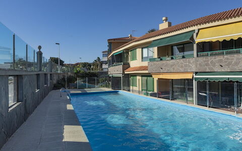 Aquarius 4: Water, Sky, Building, Swimming Pool, Azure, Window, Plant, House, Shade, Leisure