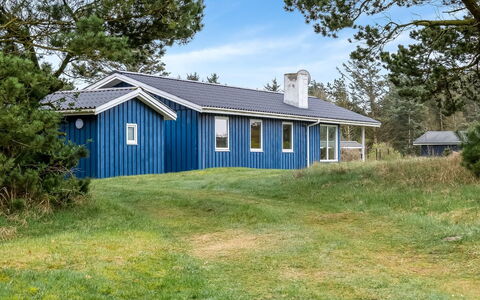 Conny - 350M from the Sea: Roof, House, Home, Cottage, Door, Siding, Deck, Porch, Plank, Hardwood
