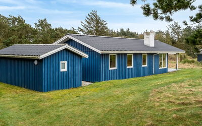 Conny - 350M from the Sea
