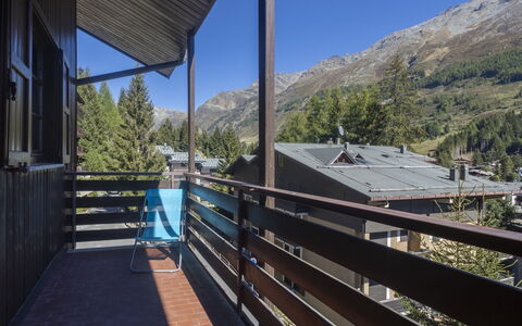 Masserini View Apartment: Mountain Range, Hill Station, Valley, Hardwood, Siding, Ridge, Larch, Wood Stain, Alps, Balcony