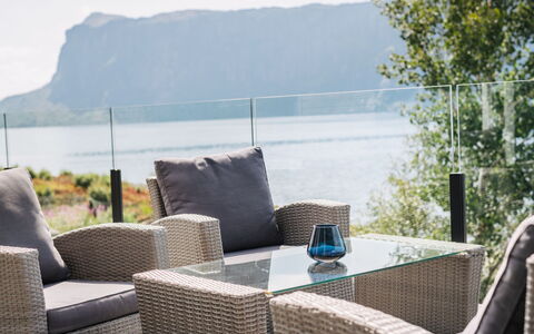 Hildebu: Sky, Water, Property, Mountain, Outdoor Furniture, Real Estate, Shade, Summer, Building, Tree