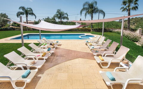 Monte Sol - Vip Properties: Plant, Sky, Property, Building, Flowerpot, Cloud, Architecture, Window, Table, Outdoor Furniture
