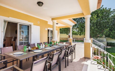 Monte Sol - Vip Properties: Plant, Sky, Property, Building, Flowerpot, Cloud, Architecture, Window, Table, Outdoor Furniture