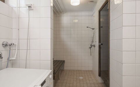 Mäntyranta 1: Flooring, Wall, Floor, Plumbing Fixture, Interior Design, Ceiling, Bathroom, Plumbing, Tile, Composite Material