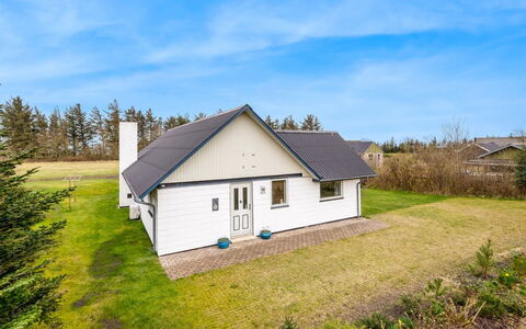 Moreen - 200M to the Fjord: Furniture, Interior Design, Flooring, Floor, Ceiling, Room, Chair, Table, Apartment, Kitchen & Dining Room Table