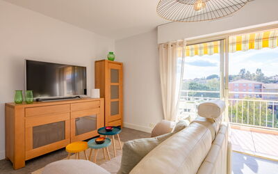 Accommodation:&nbsp;Le Riviera 399.1