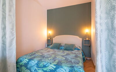 Accommodation:&nbsp;Le Riviera 399.2