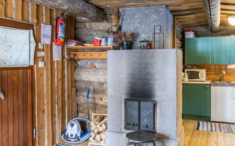 Kelomökki 1: Cottage, House, Home, Garden Buildings, Siding, Log Cabin, Farmhouse, Estate, Shed, Yard