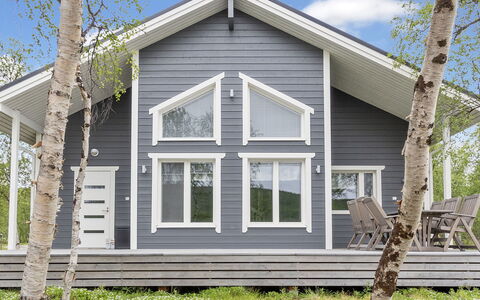 Mökki Tenolla: Furniture, Chair, Outdoor Furniture, Table, Wood, Outdoor Table, Kitchen & Dining Room Table, Shade, Garden, Umbrella