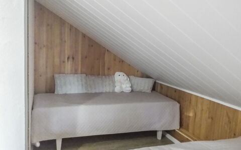 Kaislaranta: Furniture, Interior Design, Flooring, Floor, Table, Ceiling, Kitchen & Dining Room Table, Lighting, Chair, Home