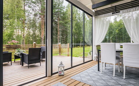 Kaislaranta: Furniture, Interior Design, Flooring, Floor, Table, Ceiling, Kitchen & Dining Room Table, Lighting, Chair, Home
